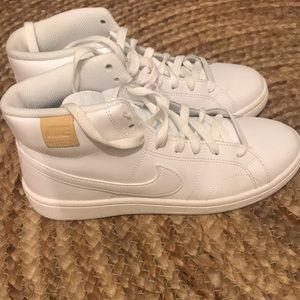 Nike court royal white sneakers 👟